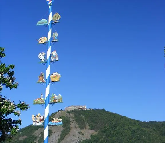 亚库斯哈兹公寓